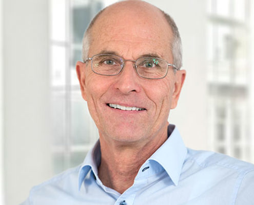 Dr. Urs Trüeb